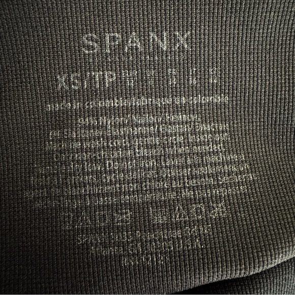 Spanx black camo Look at me leggings seamed XS - Picture 9 of 10